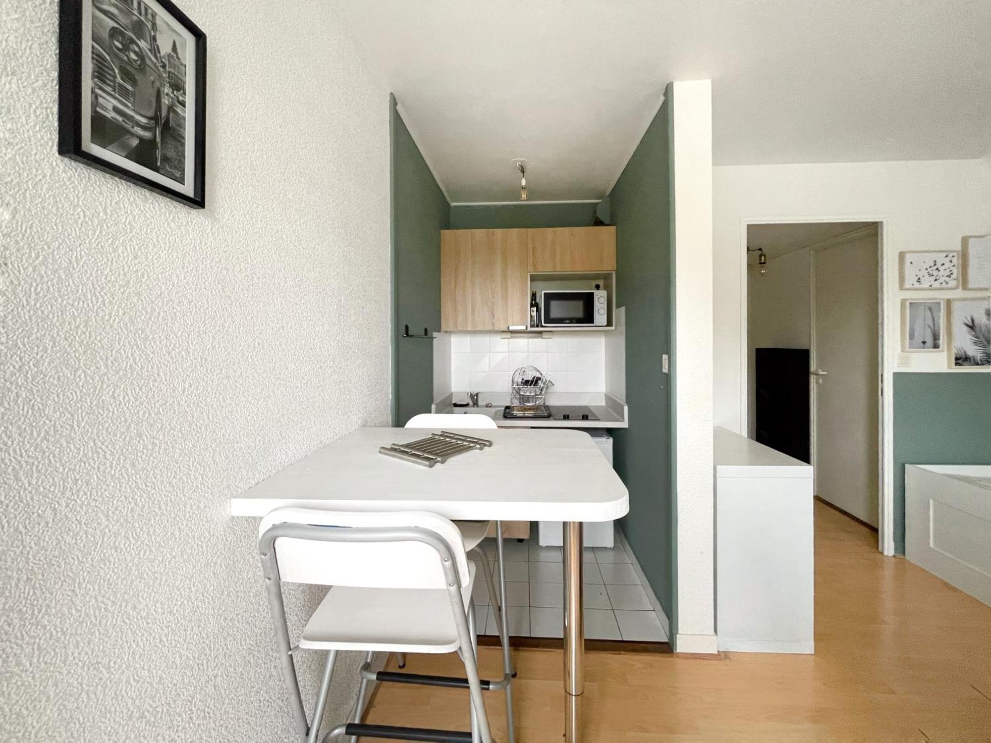 T1 Cosy - 5Min Du Port - Parking - Linge Inclus Apartment Vannes Exterior photo